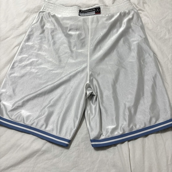 Vintage Reversible Jordan Shorts - Picture 5 of 8